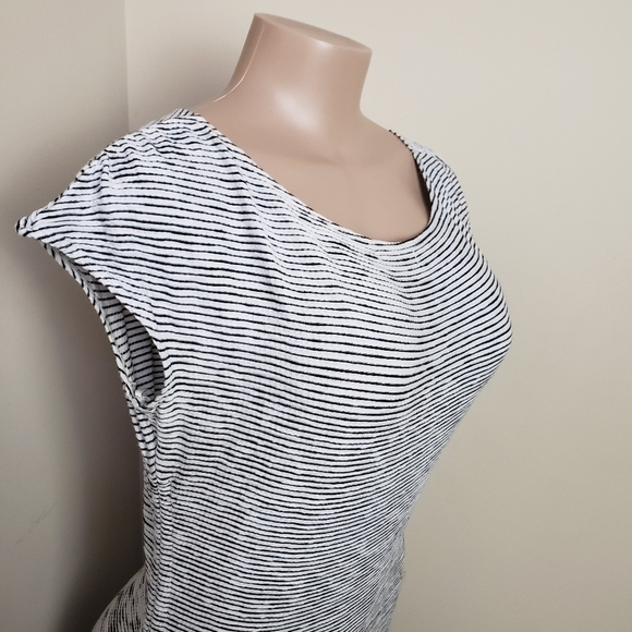 MAX STUDIO Asymmetric Midi Dress - Picture 4 of 9